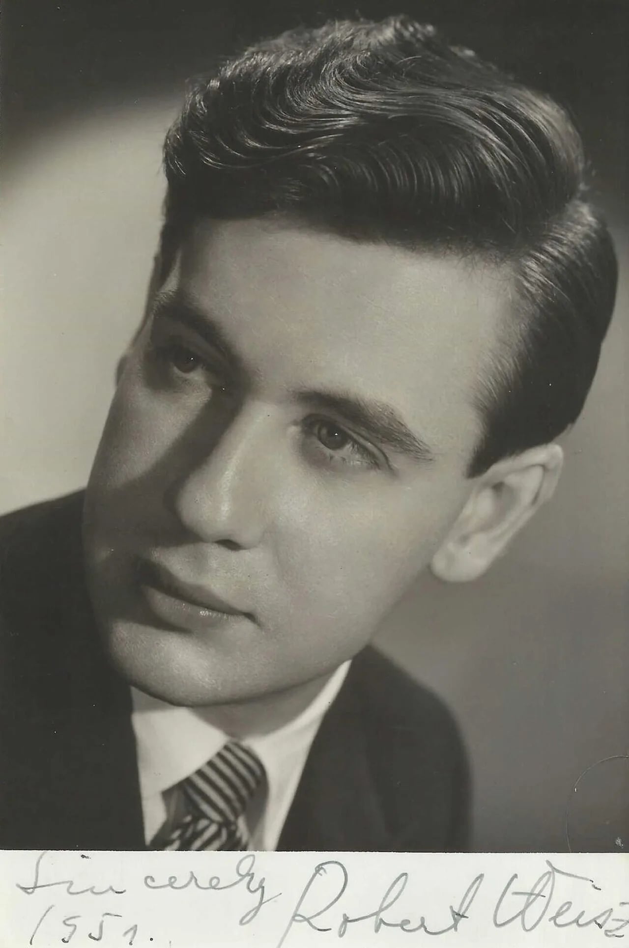 Portrait of Robert Weisz (1925–2013) – memorial page