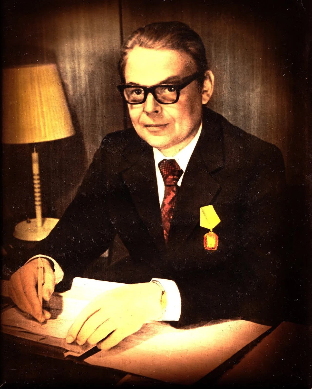Portrait of Juri Jewgenjewitsch Weltischtschew (1930–2010) – memorial page