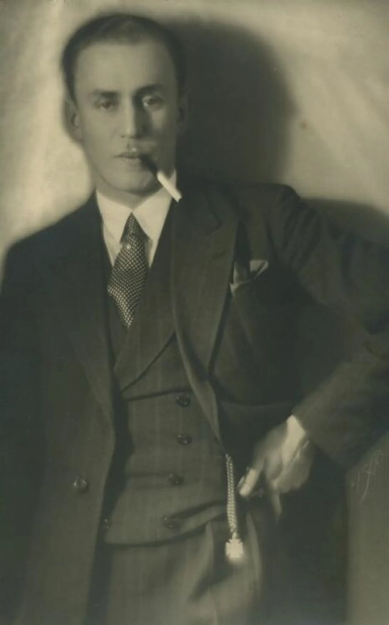 Portrait of Olavi Paavolainen (1903–1964) – memorial page