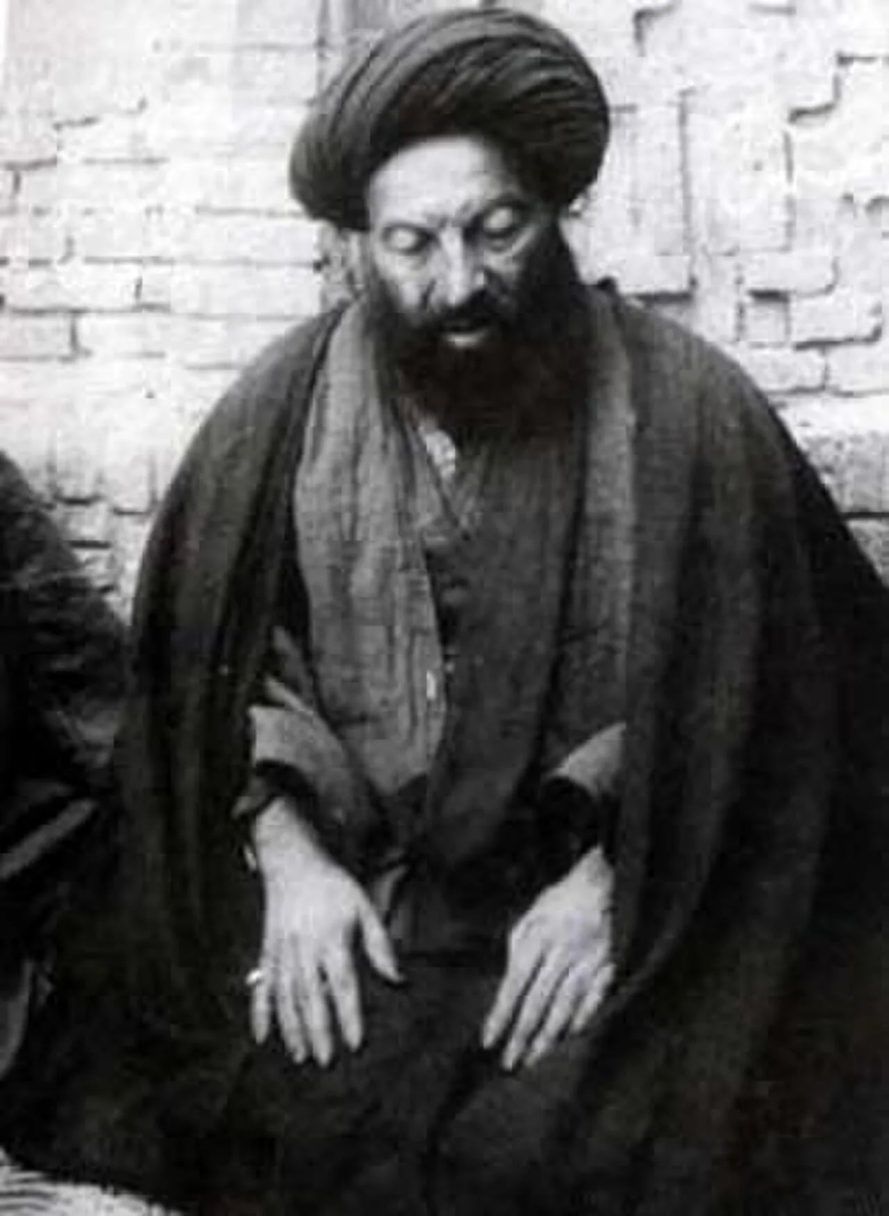 Porträt von Mohammed Kazem Yazdi (1831–1919) – Gedenkseite