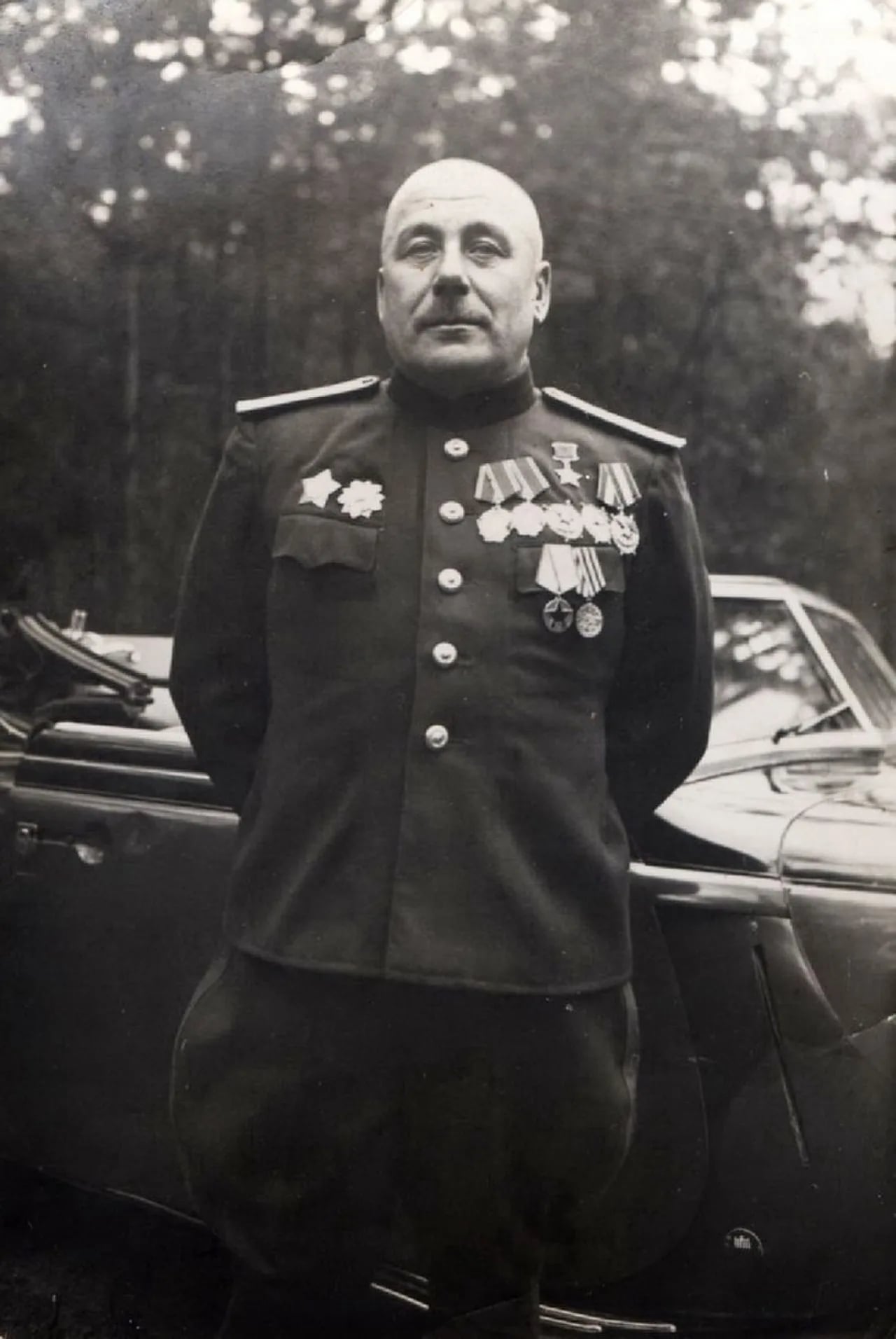 Porträt von Fjodor Andrejewitsch Wolkow (1898–1954) – Gedenkseite