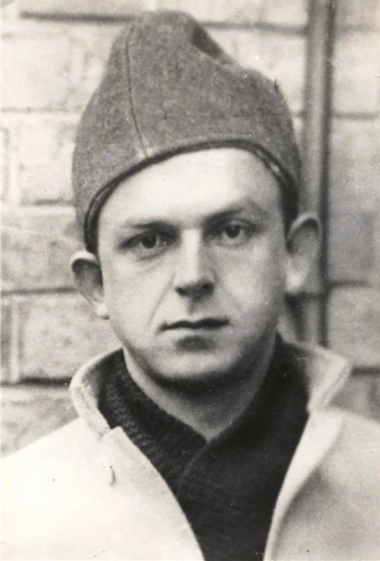 Porträt von Franjo Vrunč (1910–1941) – Gedenkseite