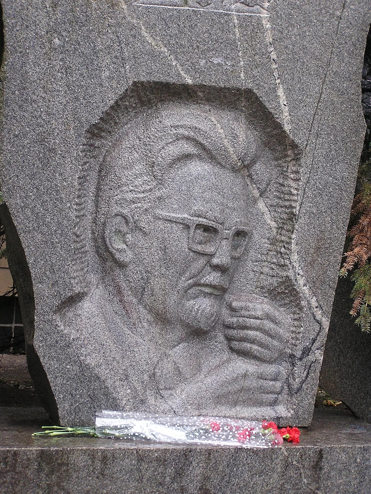 Portrait of Oleksandr Halkin (1914–1982) – memorial page