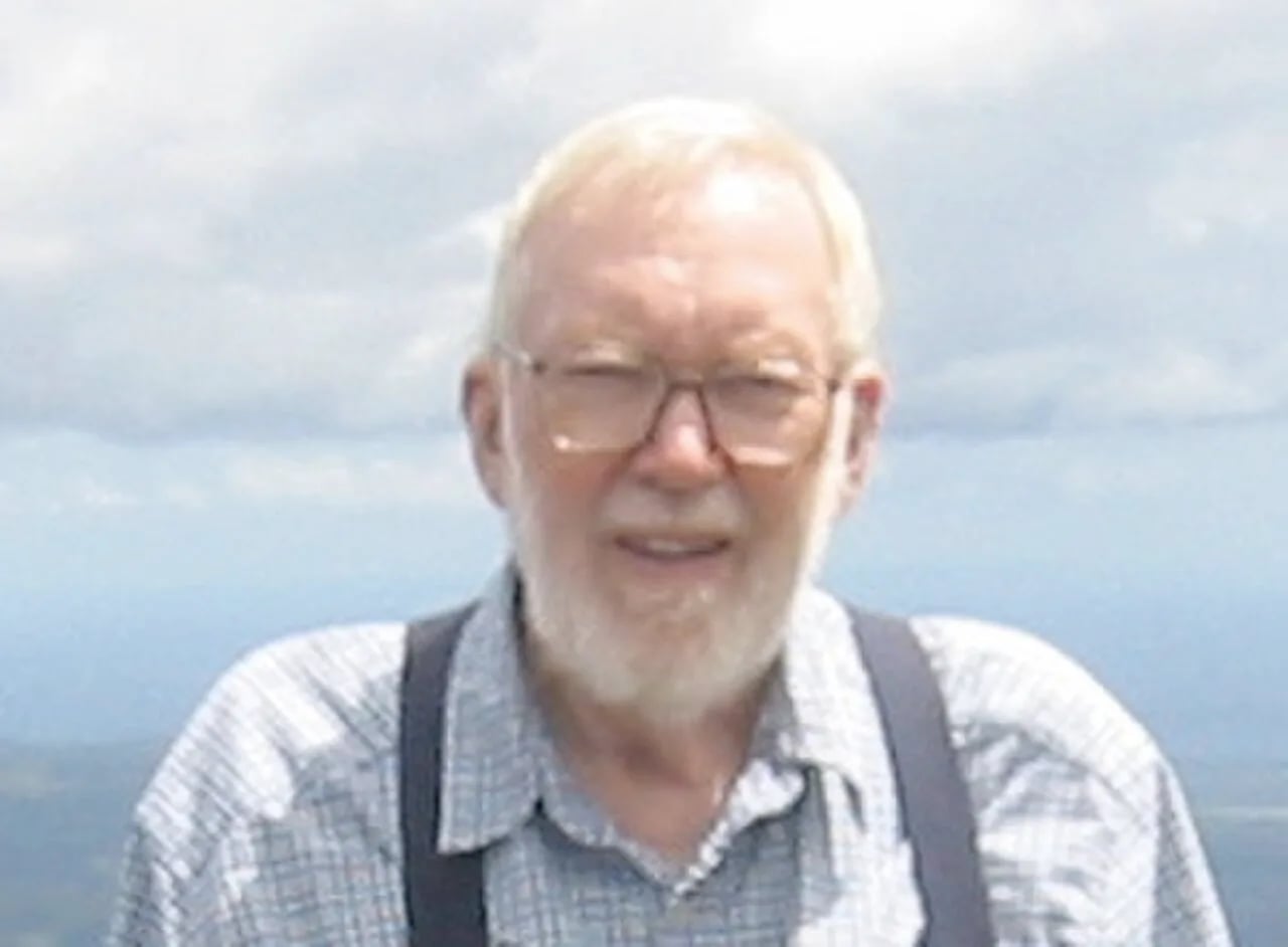 Portrait of J. Hillis Miller (1928–2021) – memorial page