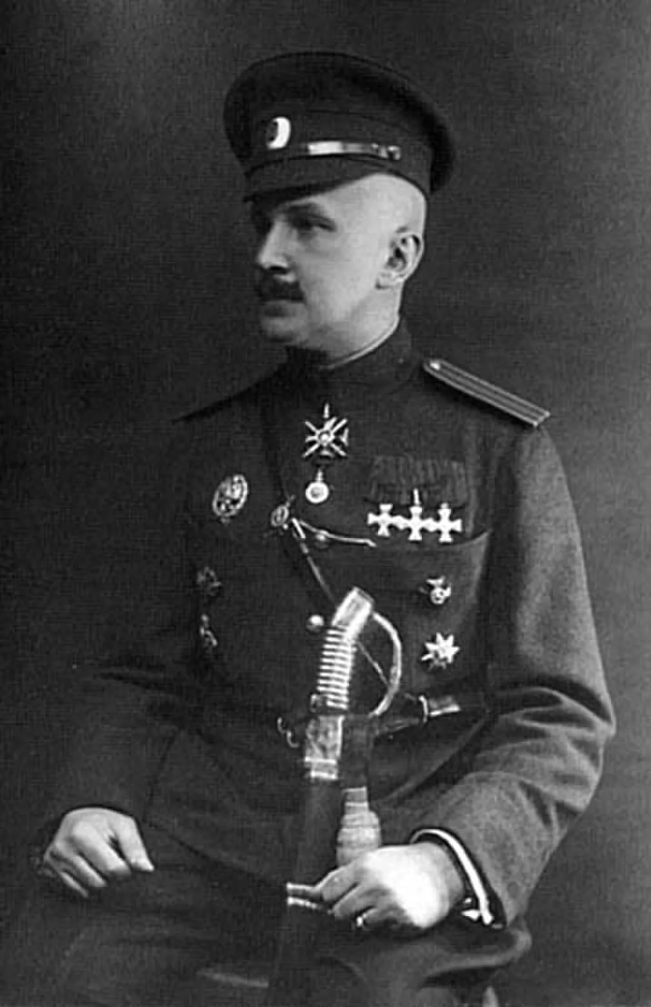 Portrait of Vladimir Gatovsky (1879–1935) – memorial page