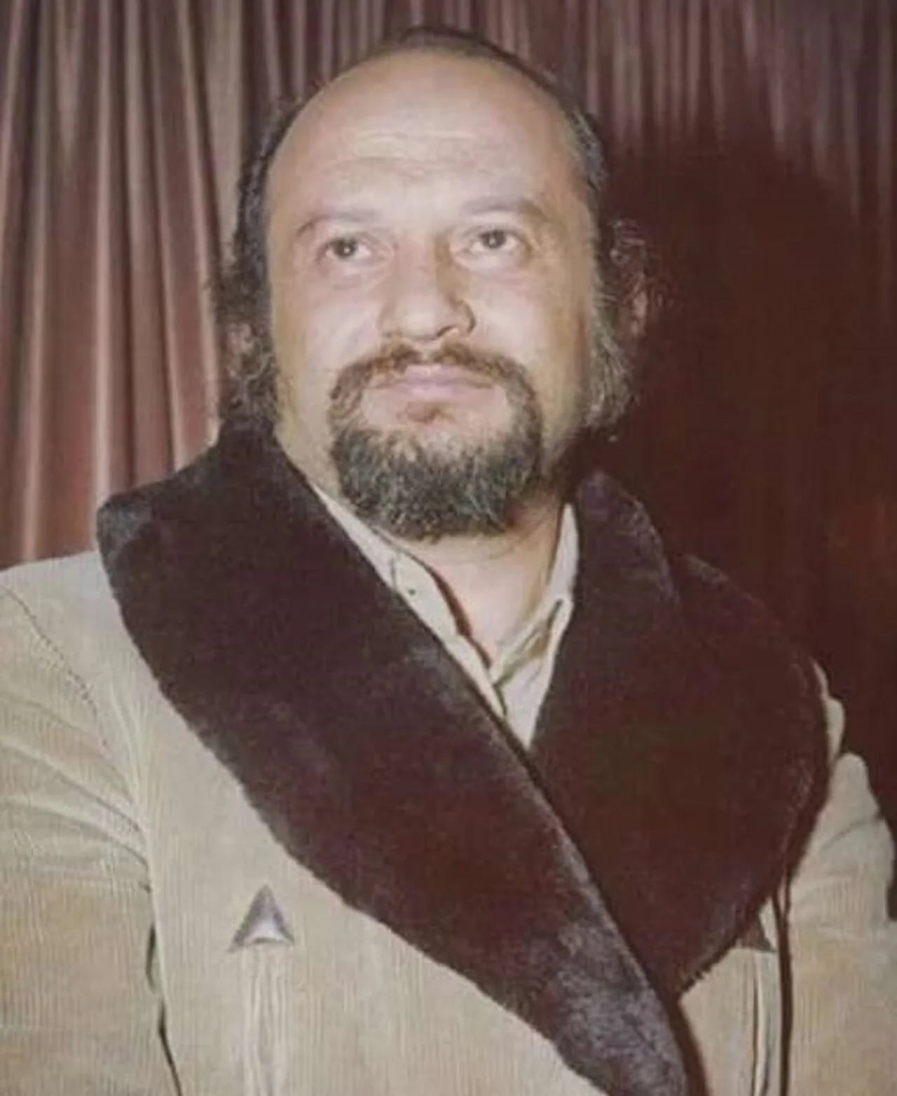 Portrait of Varoujan Hakhbandian (1936–1977) – memorial page