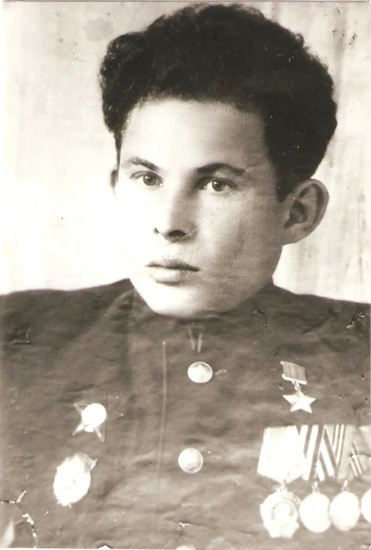 Portrait of Miñnulla Ğizzätullin (1925–1993) – memorial page