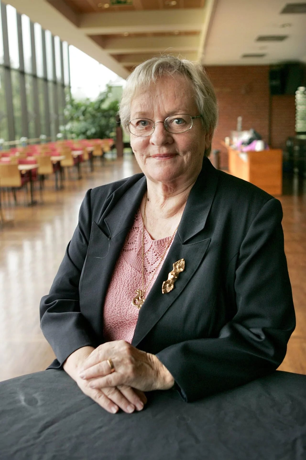 Portrait of Eila Roine (1931–2025) – memorial page