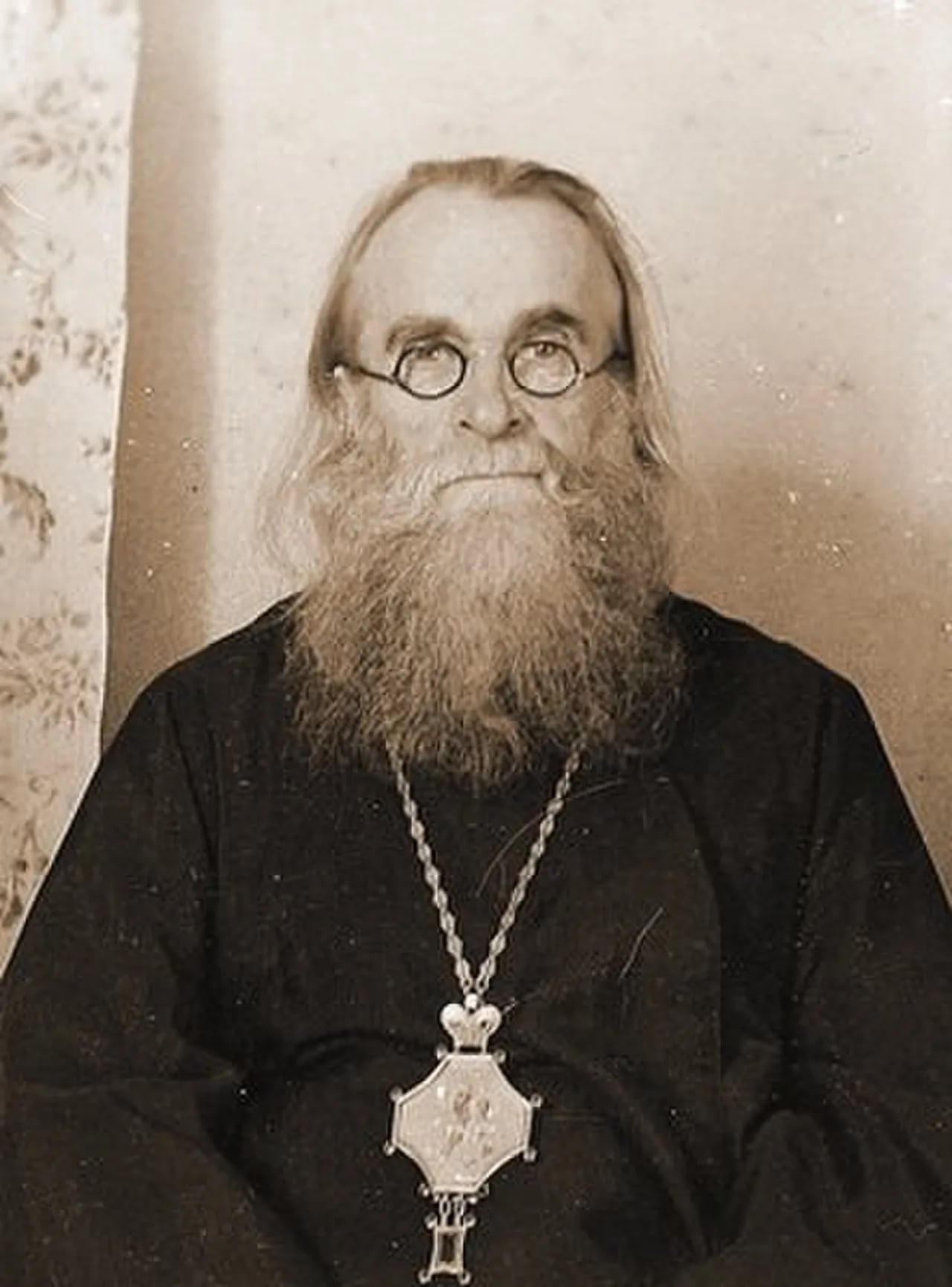 Portrait of Demetrius (1871–1947) – memorial page