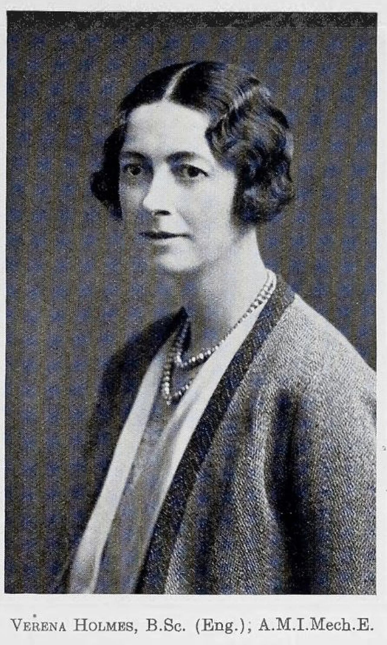 Portrait of Verena Holmes (1889–1964) – memorial page