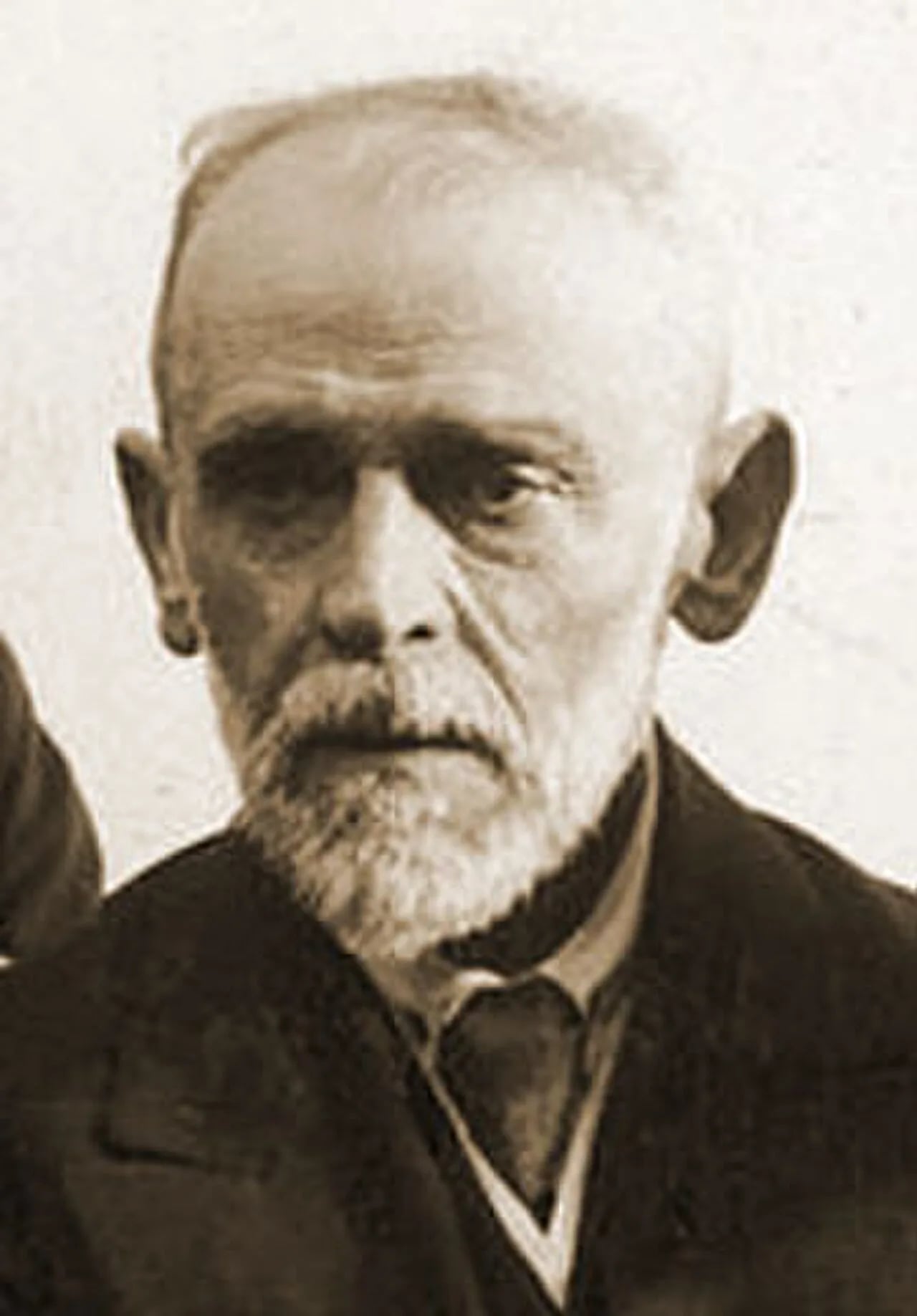 Portrait of Kazimierz Dłuski (1855–1930) – memorial page