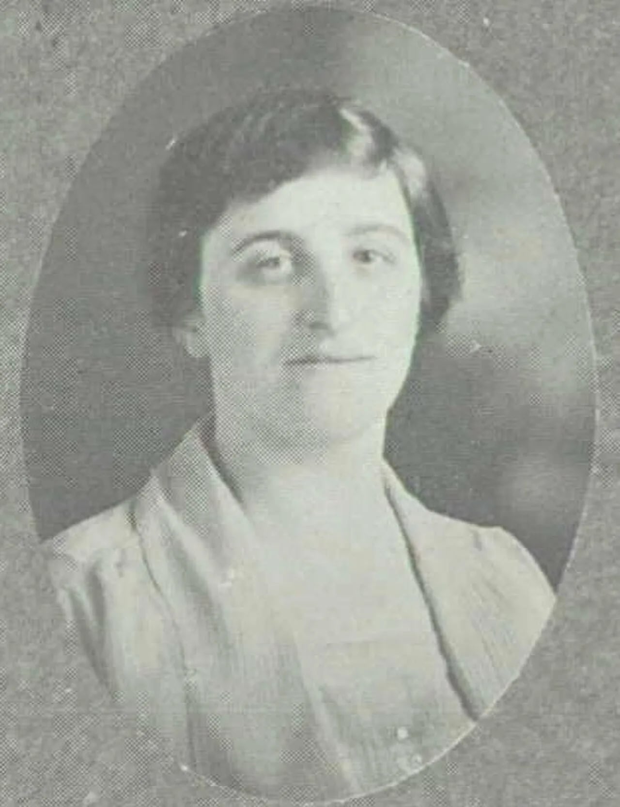 Portrait of Primrose Rupp Hinton (1889–1969) – memorial page