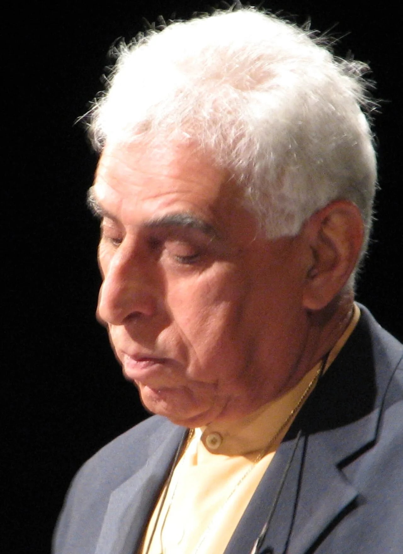Porträt von Saadi Yousef (1934–2021) – Gedenkseite