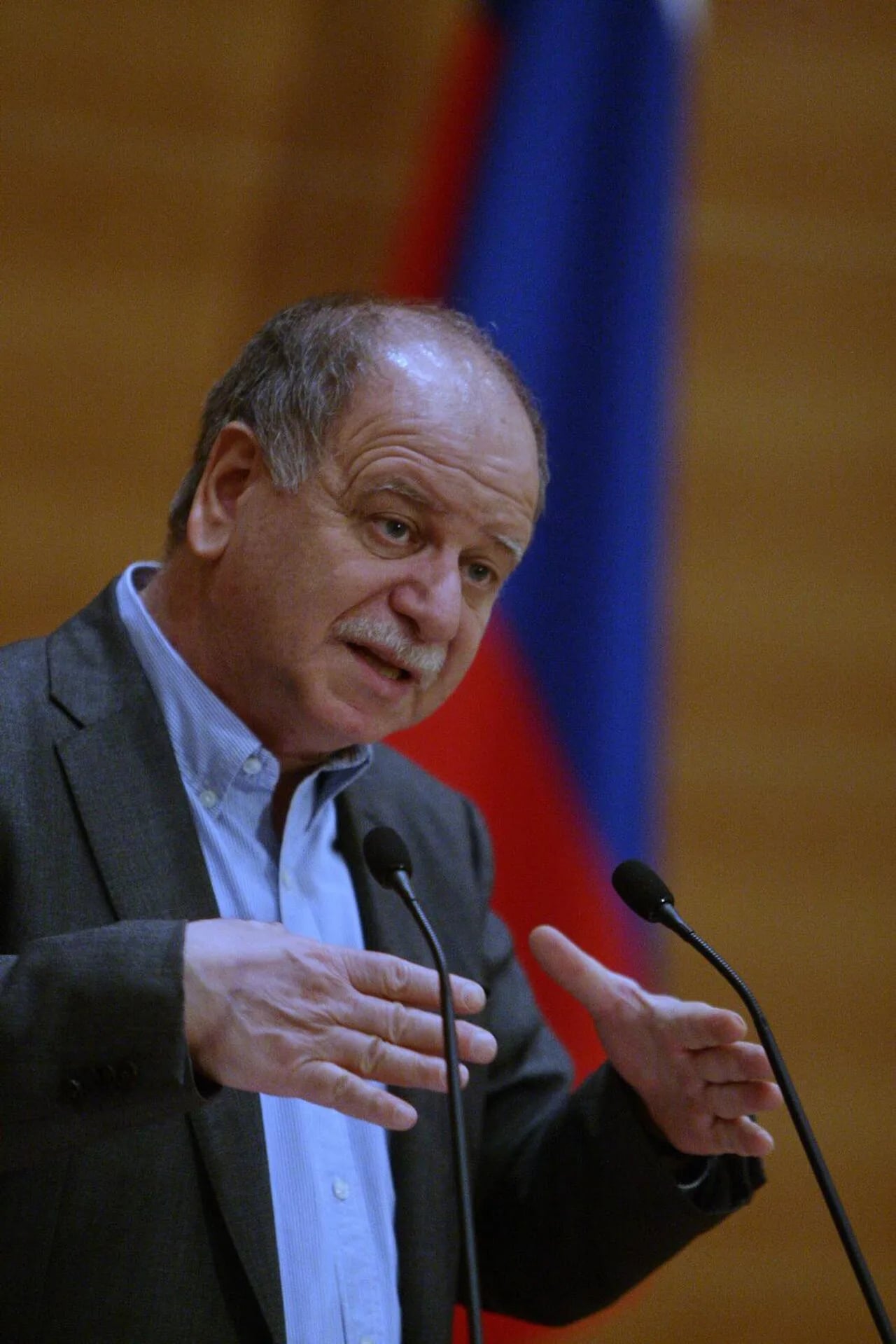 Portrait of Daniil Dondurey (1947–2017) – memorial page
