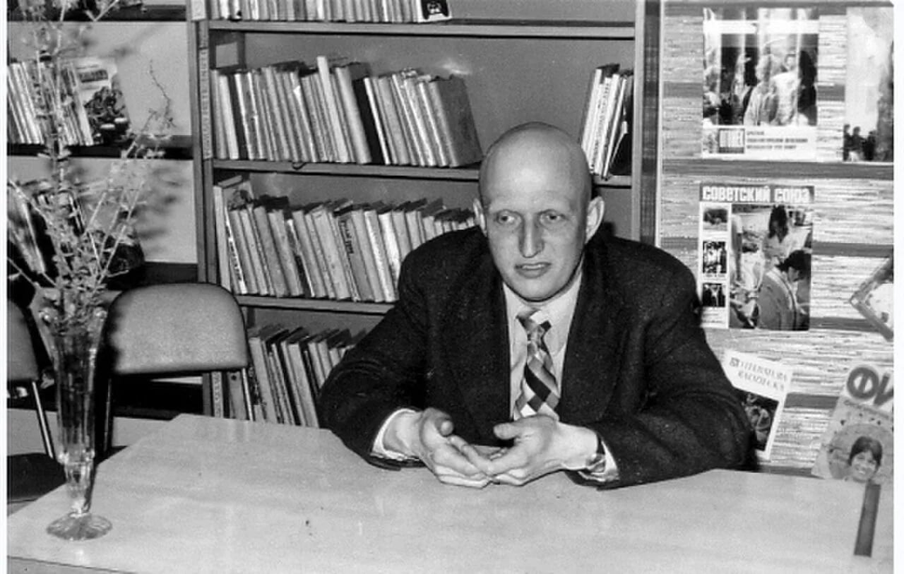 Porträt von Andrzej Drawicz (1932–1997) – Gedenkseite