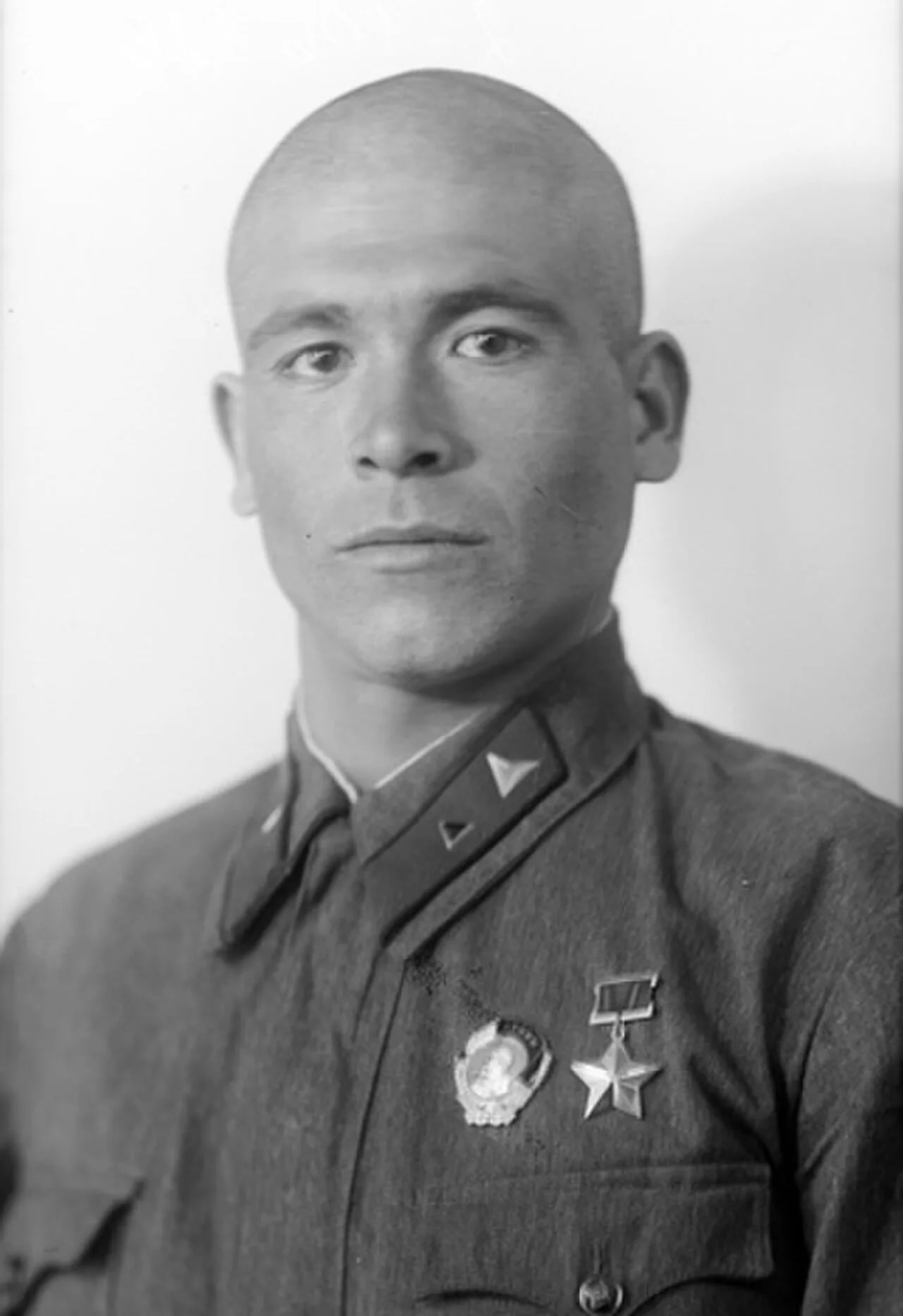 Porträt von Kurban Durdy (1917–1976) – Gedenkseite