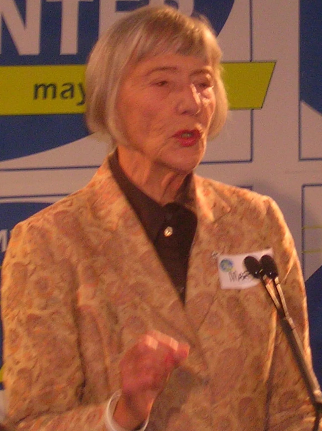 Porträt von Marion Dewar (1928–2008) – Gedenkseite