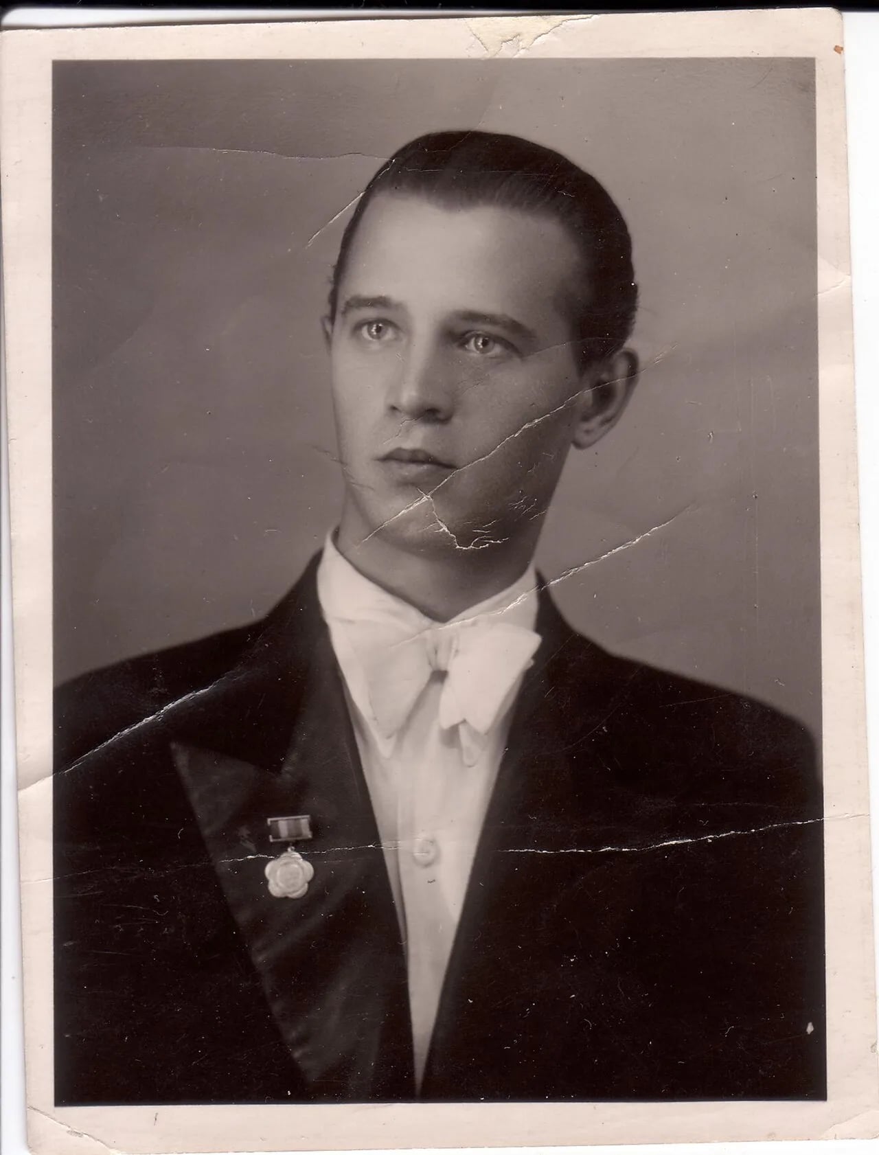 Portrait of Anatoly Dyomin (1932–2013) – memorial page