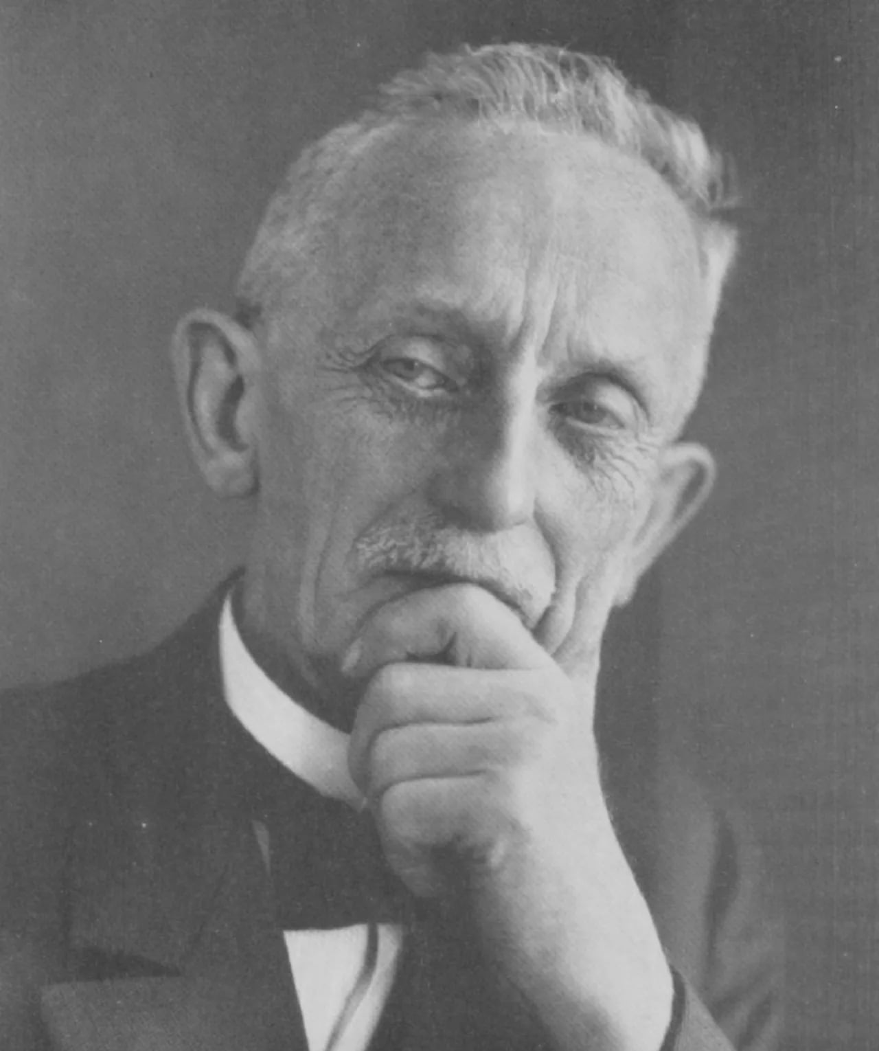 Porträt von Friedrich Graef (1860–1936) – Gedenkseite