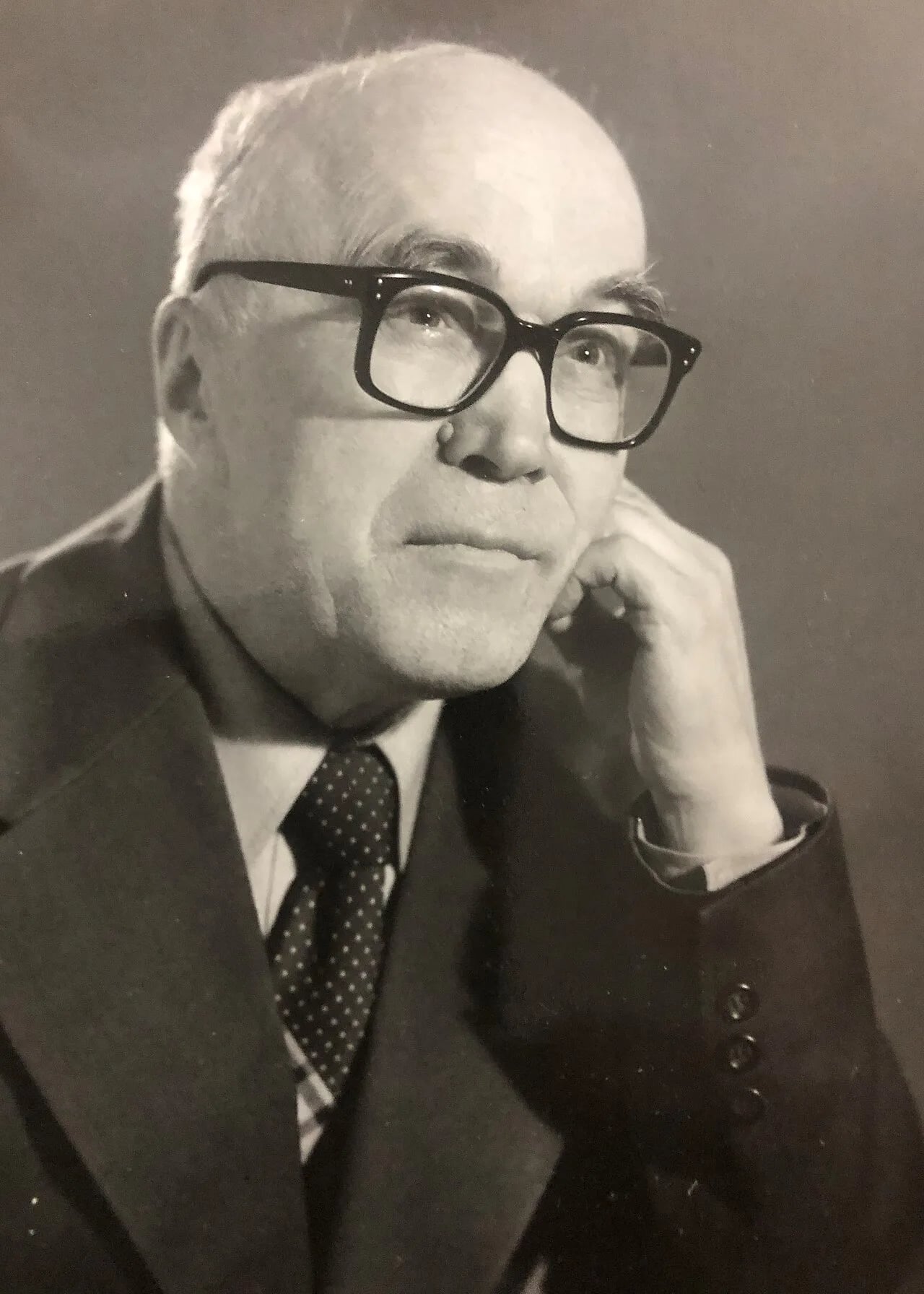 Porträt von Vasily Yelovskikh (1919–2012) – Gedenkseite