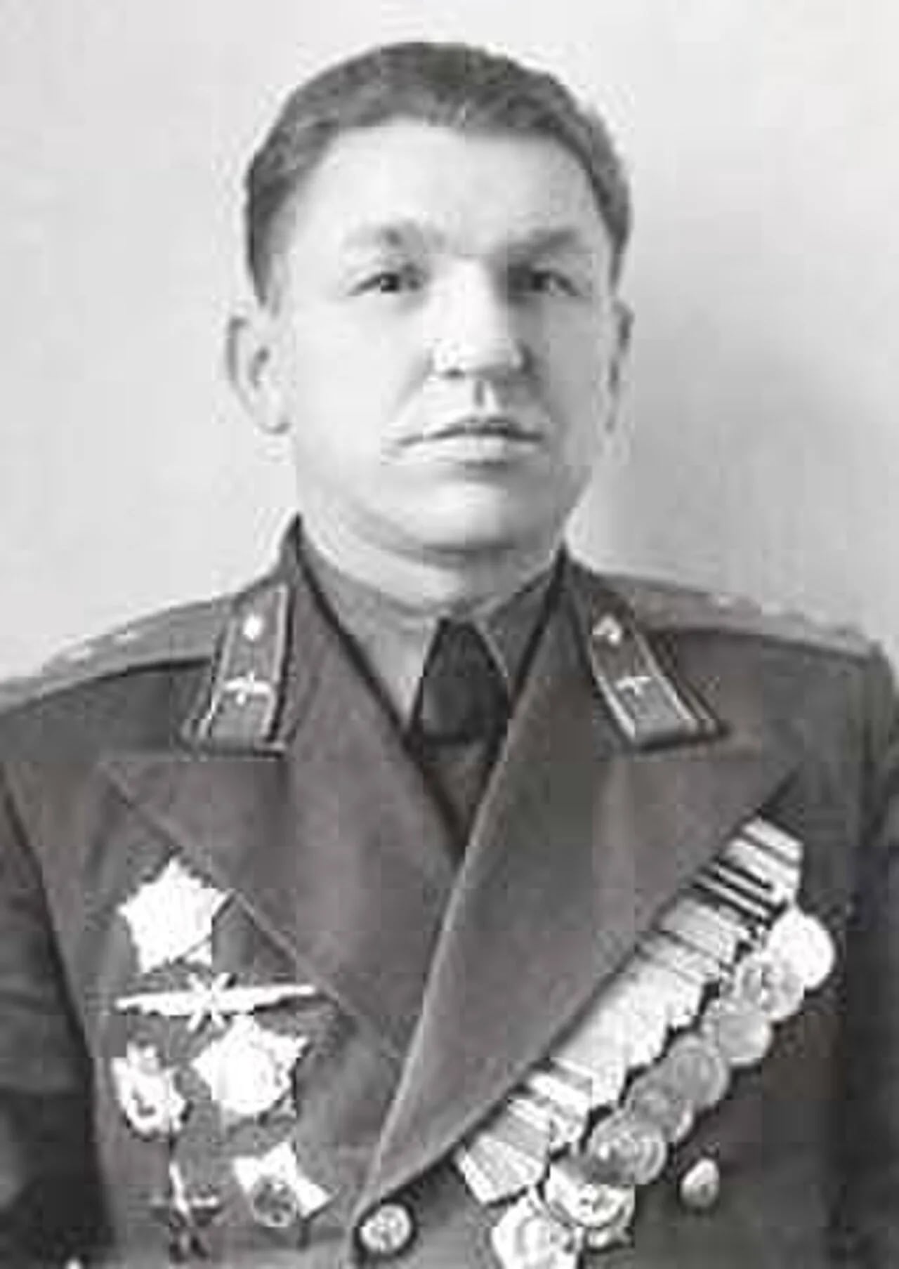 Porträt von Wassili Wassiljewitsch Jermatschenkow (1906–1963) – Gedenkseite