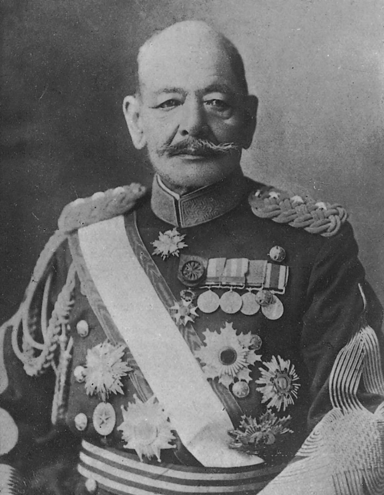 Portrait of Akiyama Yoshifuru (1859–1930) – memorial page