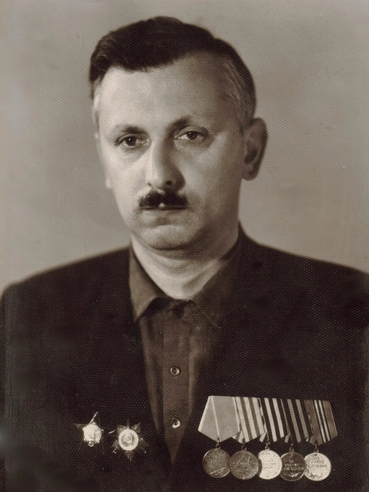 Portrait of Iosif Semenovich Iokhvidov (1919–1984) – memorial page