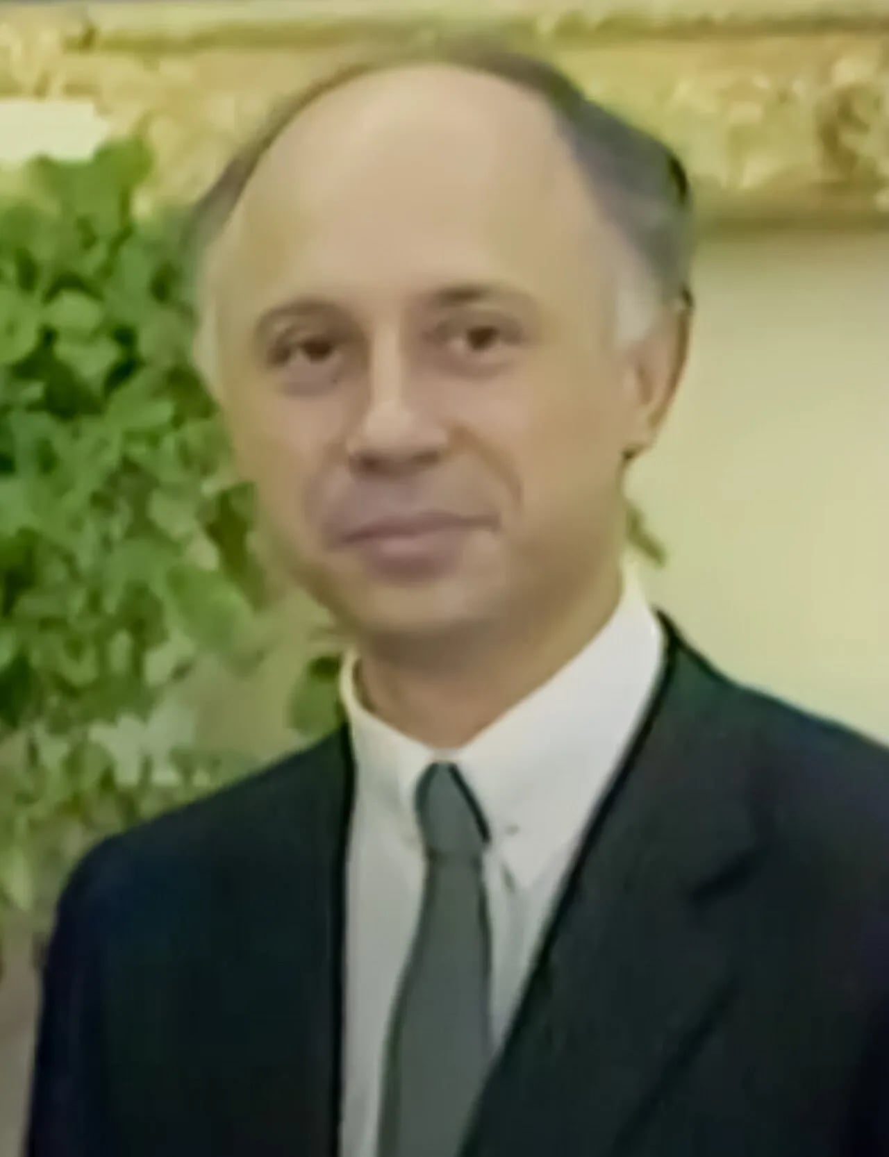 Portrait of Rodrigo Hernan Lloreda Caicedo (1942–2000) – memorial page