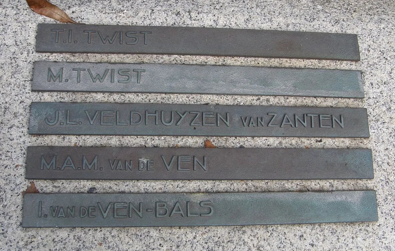 Portrait of Jacob Veldhuyzen van Zanten (1927–1977) – memorial page