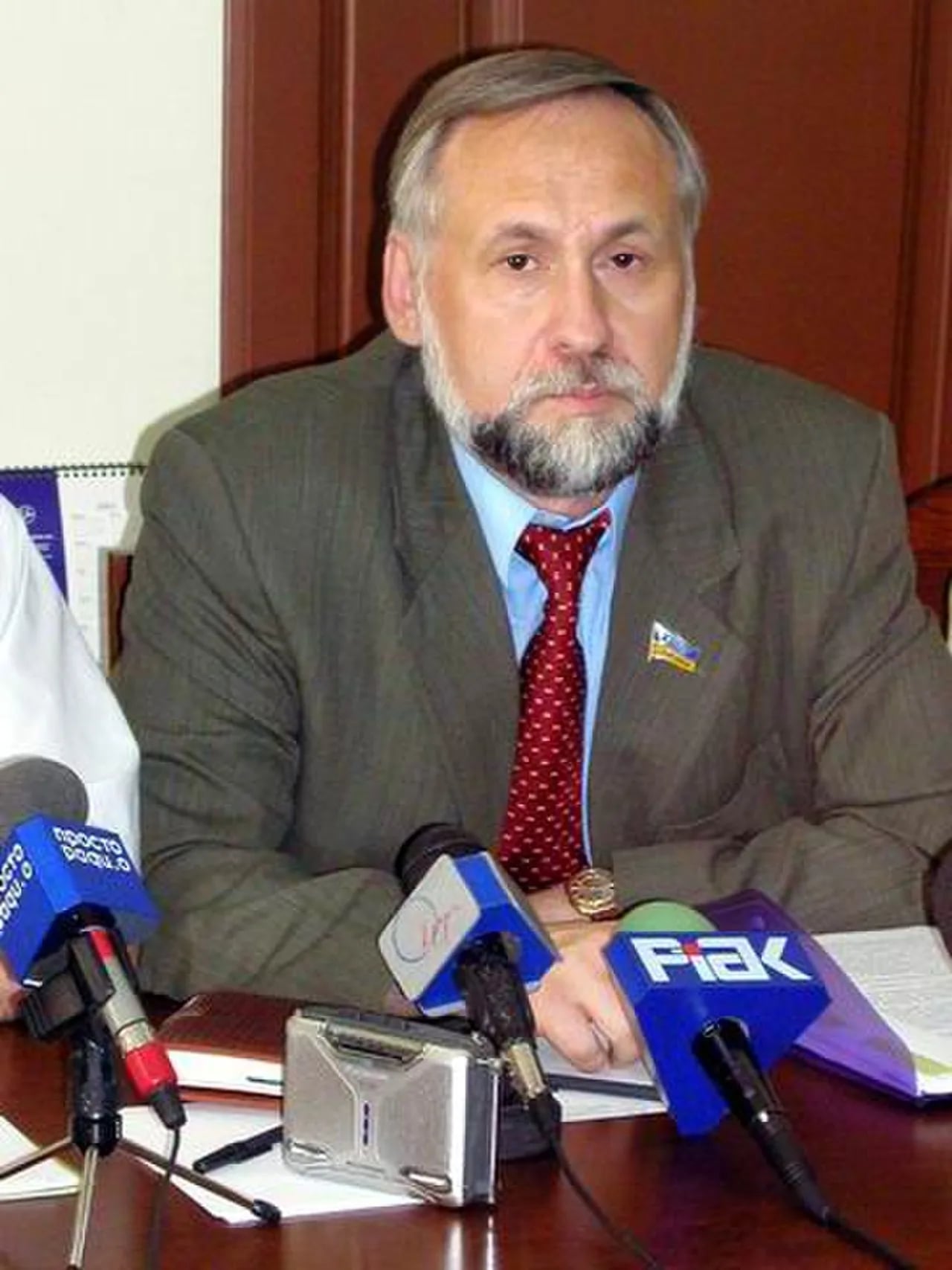 Porträt von Yuriy Karmazin (1957–2022) – Gedenkseite
