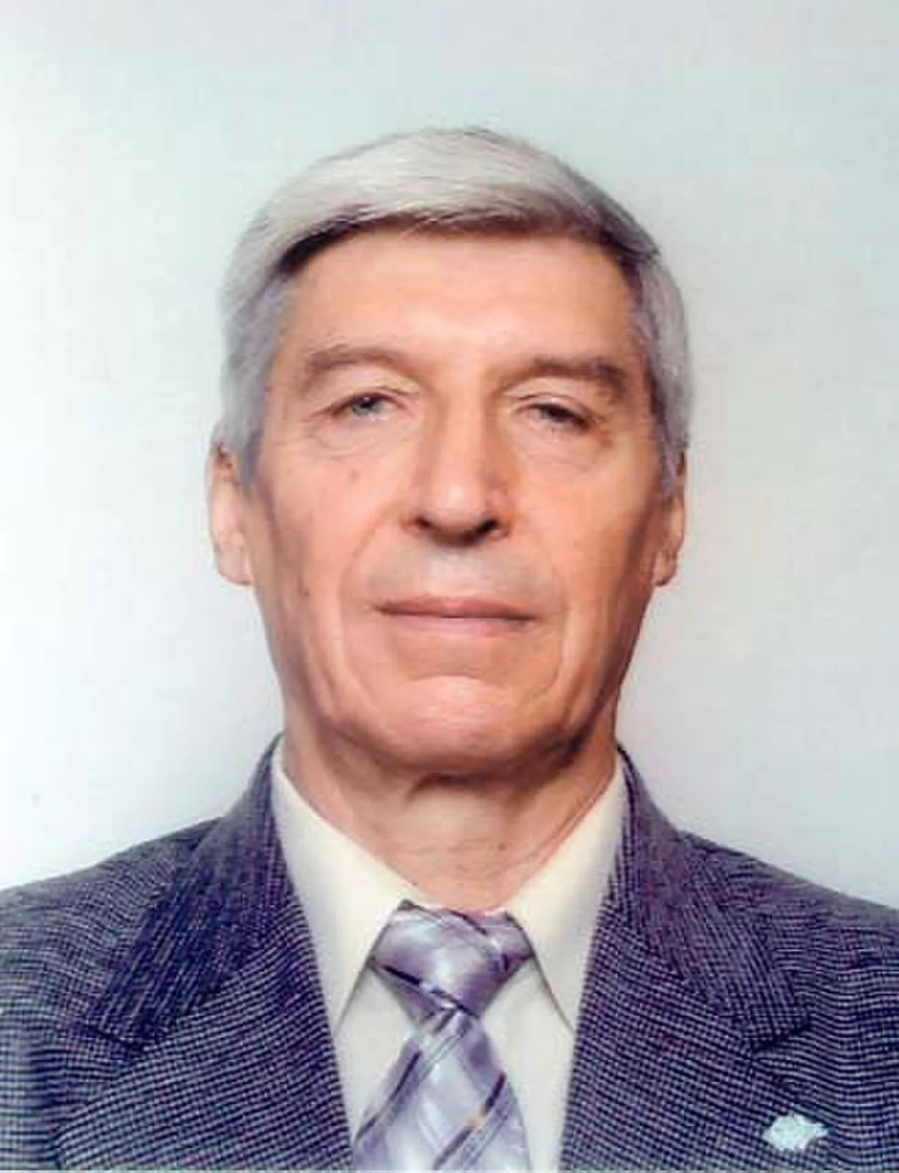 Portrait of Oleksiy Kartunov (1940–2018) – memorial page