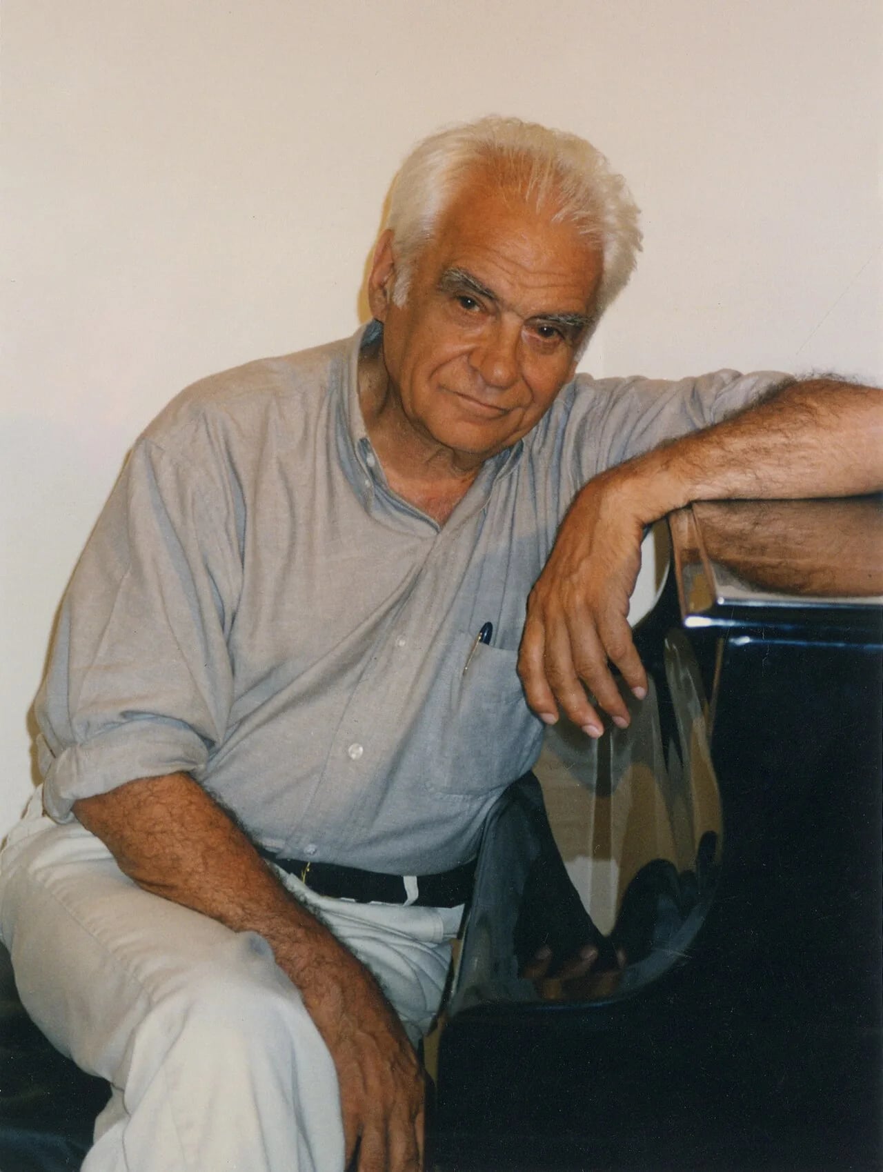 Porträt von Vitaly Katayev (1925–1999) – Gedenkseite