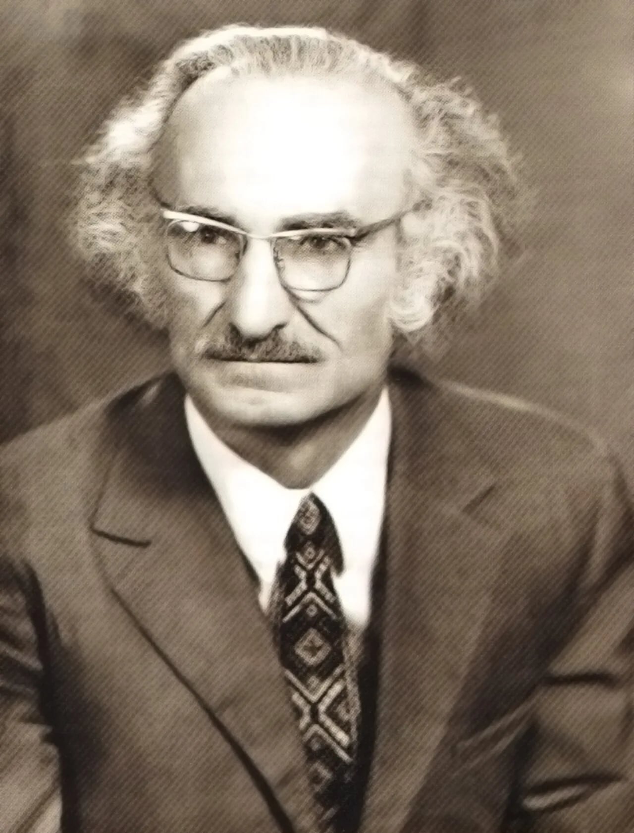 Portrait of Lətif Kərimov (1906–1991) – memorial page