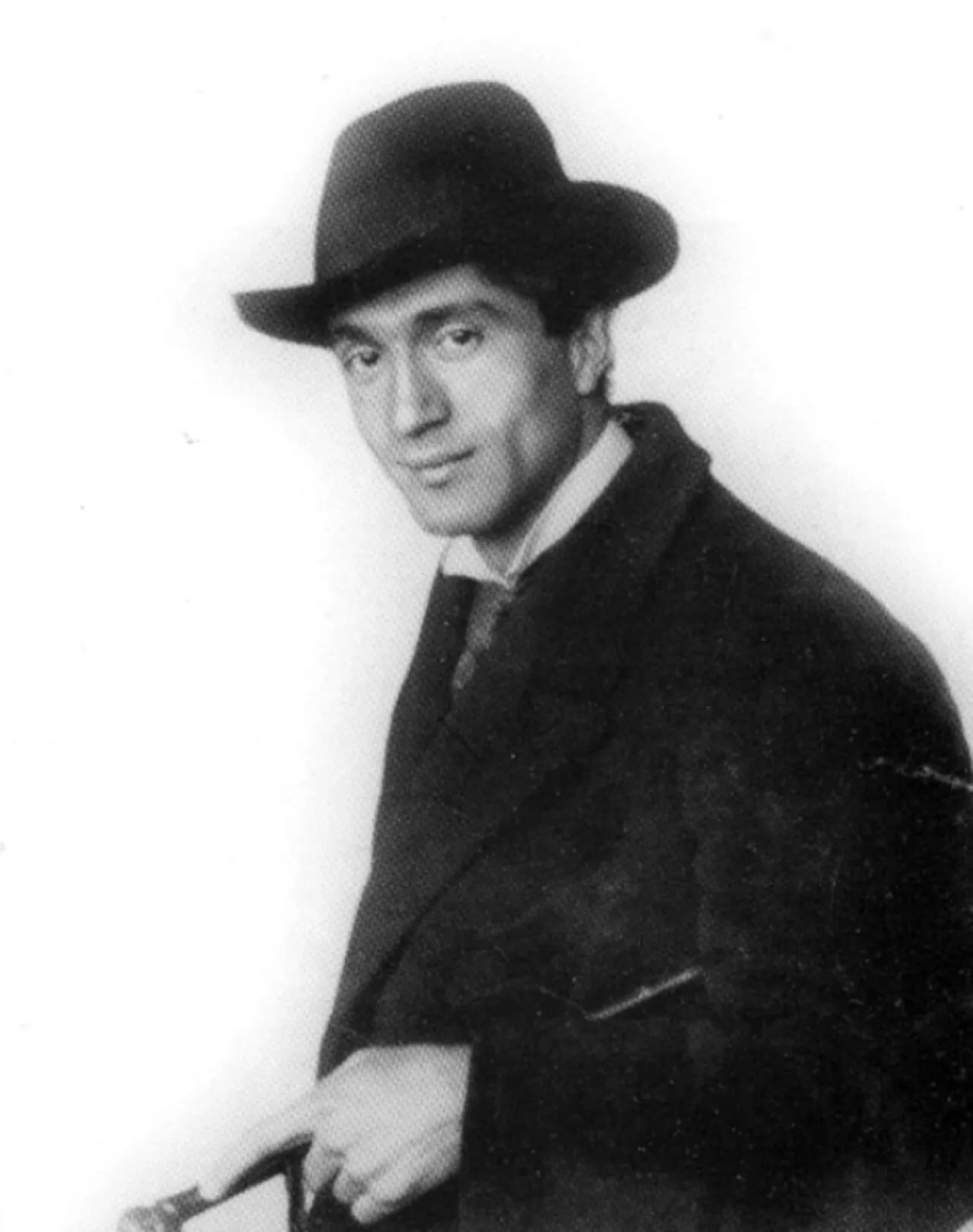 Porträt von Shalva Kikodze (1894–1921) – Gedenkseite