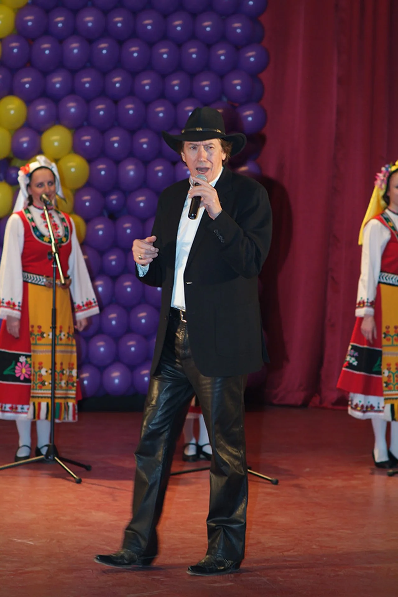 Porträt von Bisser Kirow (1942–2016) – Gedenkseite