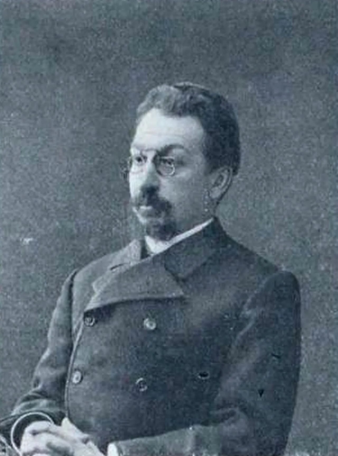 Porträt von Michail Gerassimowitsch Komissarow (1867–1929) – Gedenkseite