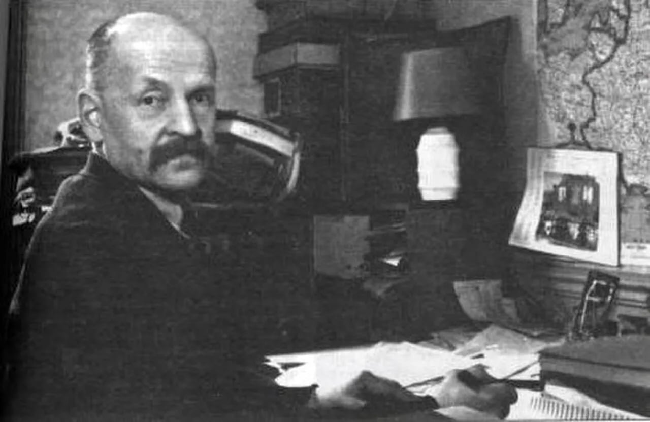 Portrait of Vladimir Aleksandrovich Kostitzin (1883–1963) – memorial page