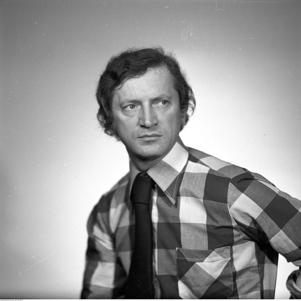 Portrait of Marian Kociniak (1936–2016) – memorial page