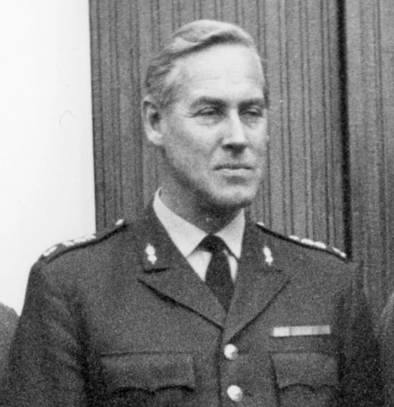 Portrait of Tage Olihn (1908–1996) – memorial page