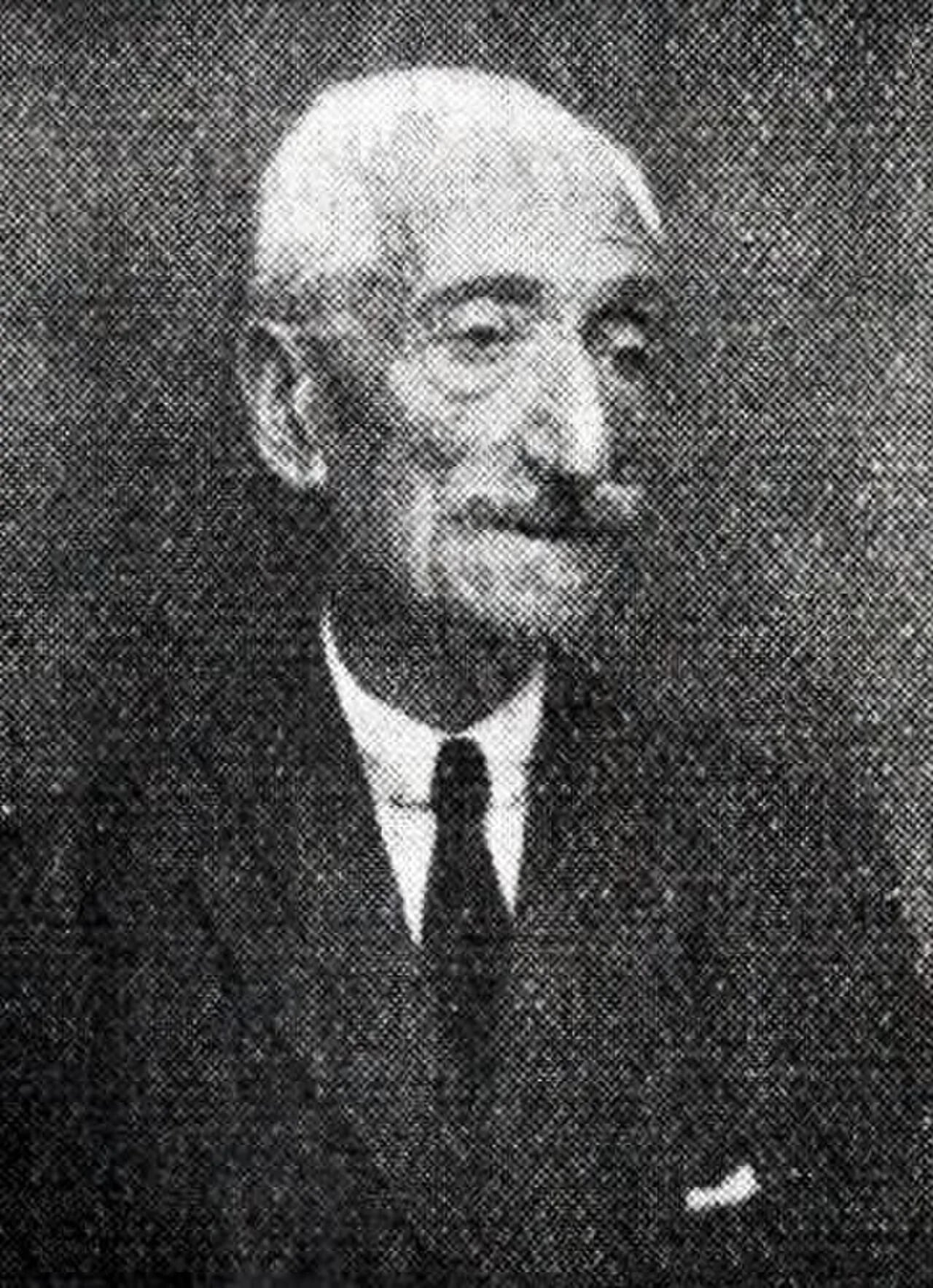 Portrait of Paul Meyan (1852–1938) – memorial page