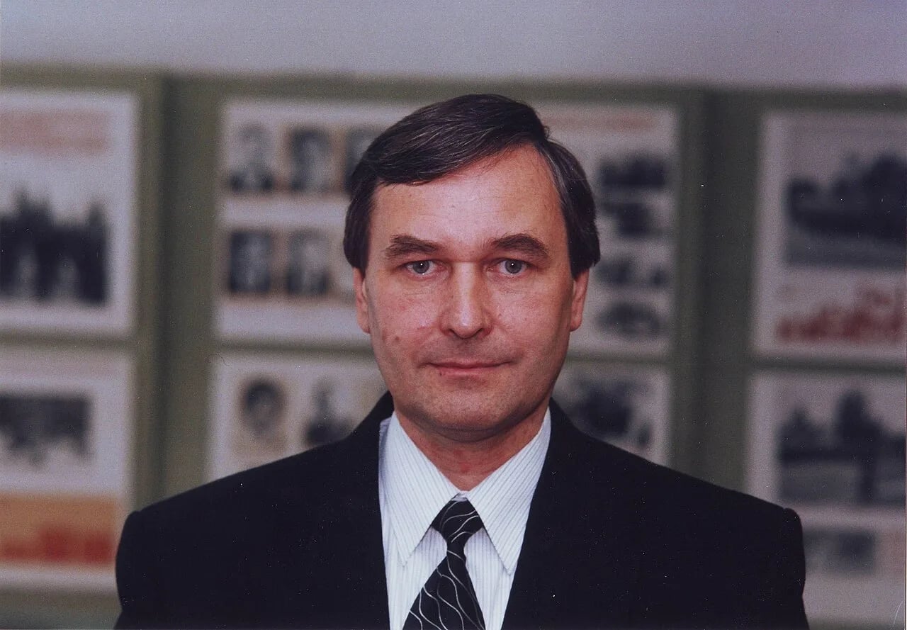 Porträt von Vladimir Kruglov (1949–2011) – Gedenkseite