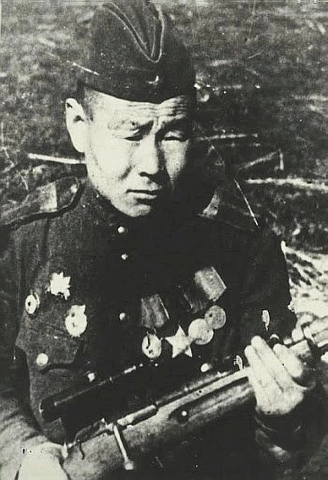 Portrait of Ivan Kulbertinov (1917–1993) – memorial page