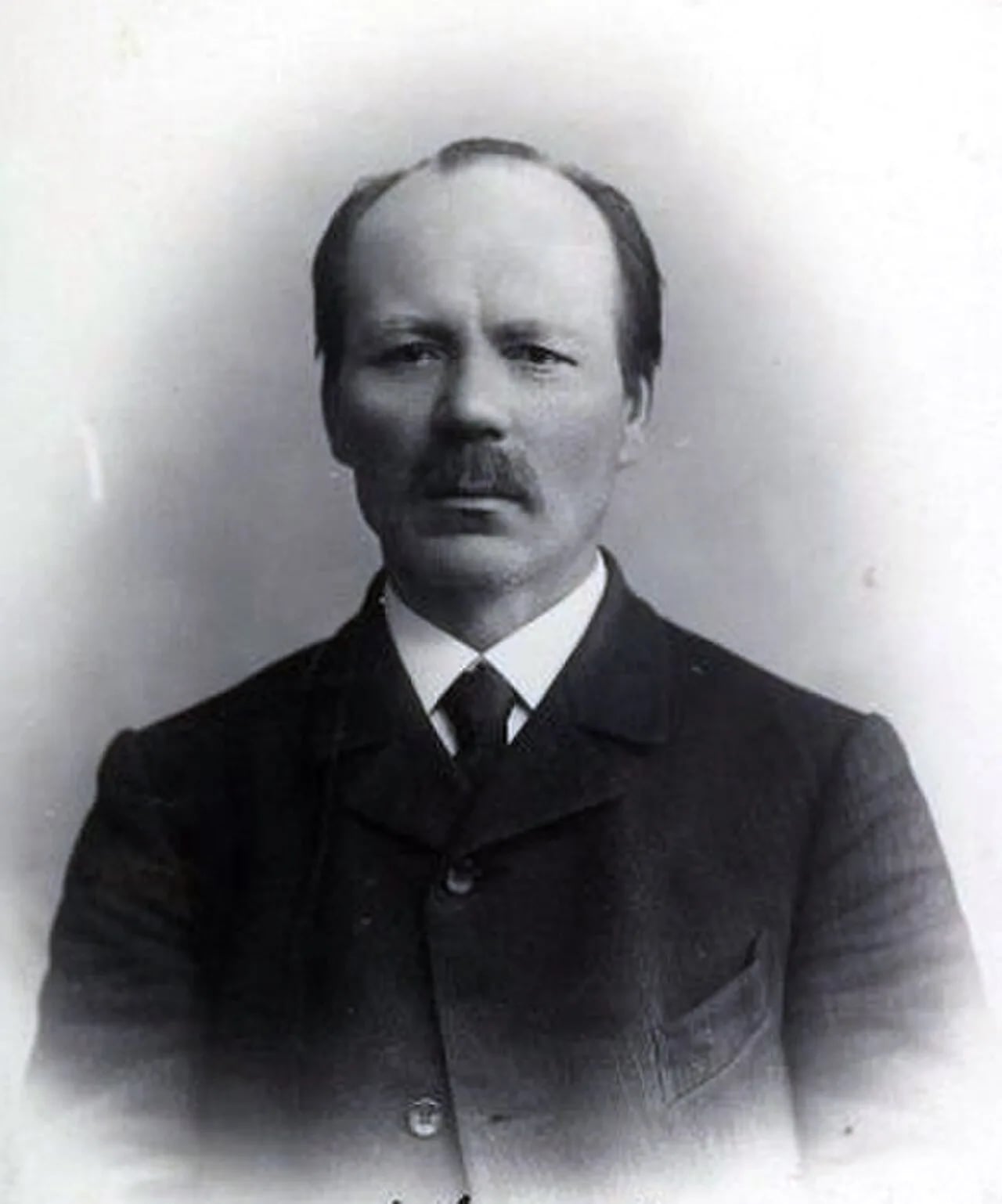 Portrait of Mikhail Kutomanov (1856–1925) – memorial page