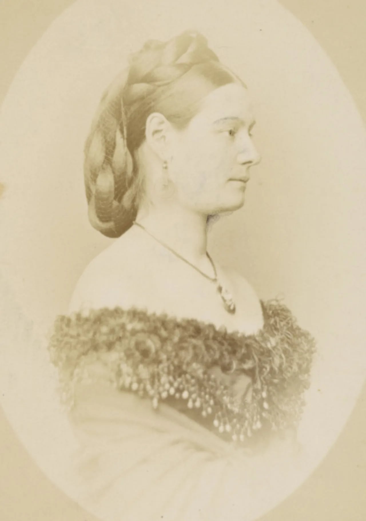 Porträt von Berthe de Clinchamp (1833–1911) – Gedenkseite