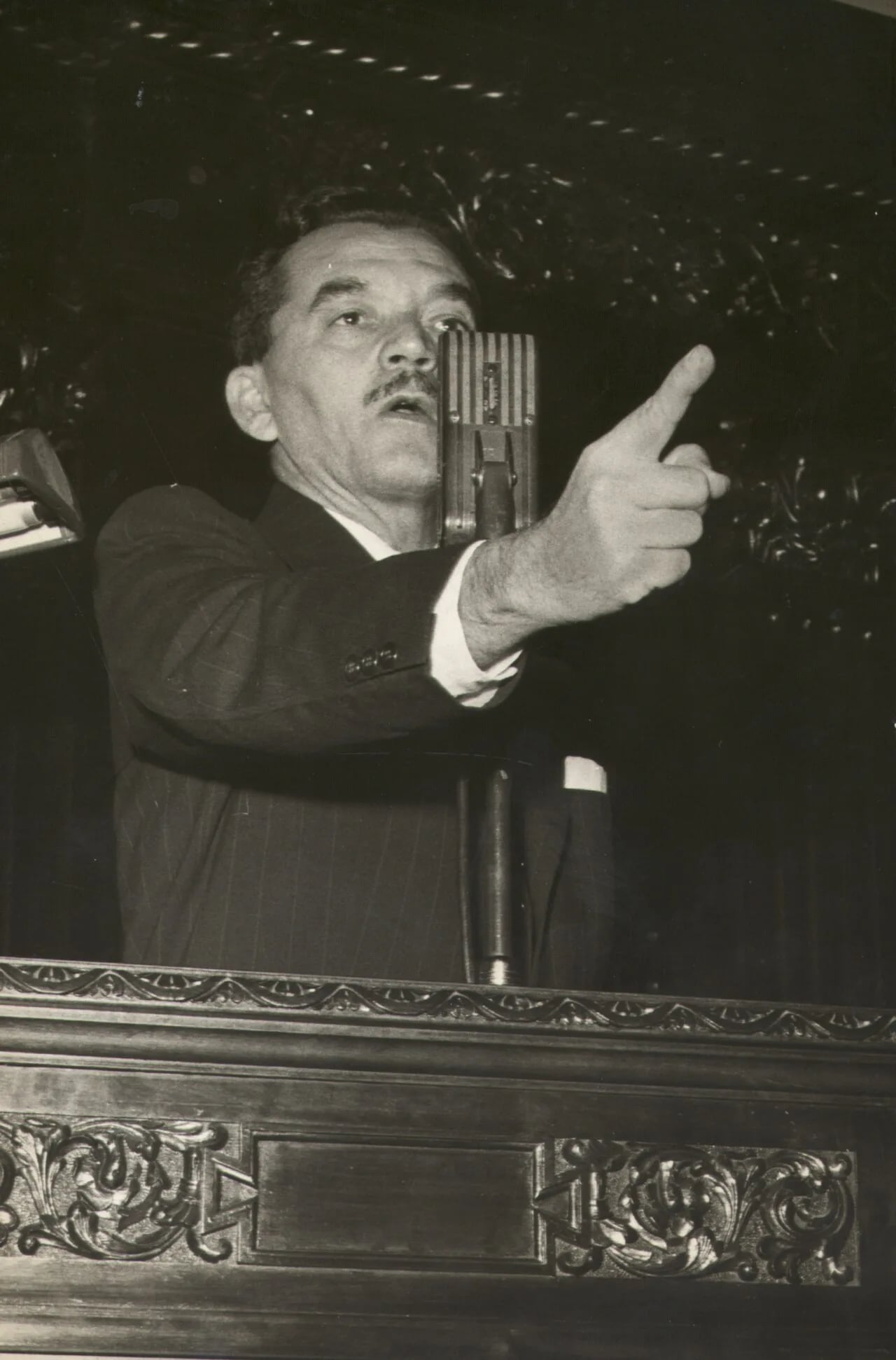 Porträt von Vieira de Melo (1913–1970) – Gedenkseite