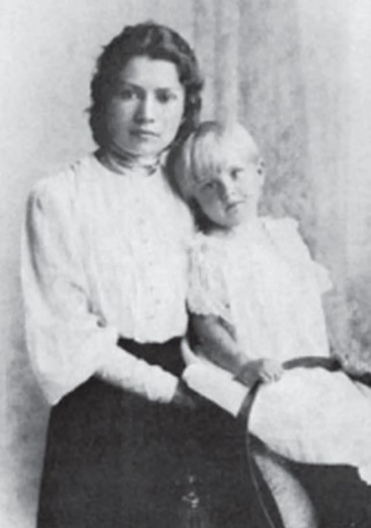 Porträt von Natalja Andrijiwna Liwyzka-Cholodna (1902–2005) – Gedenkseite