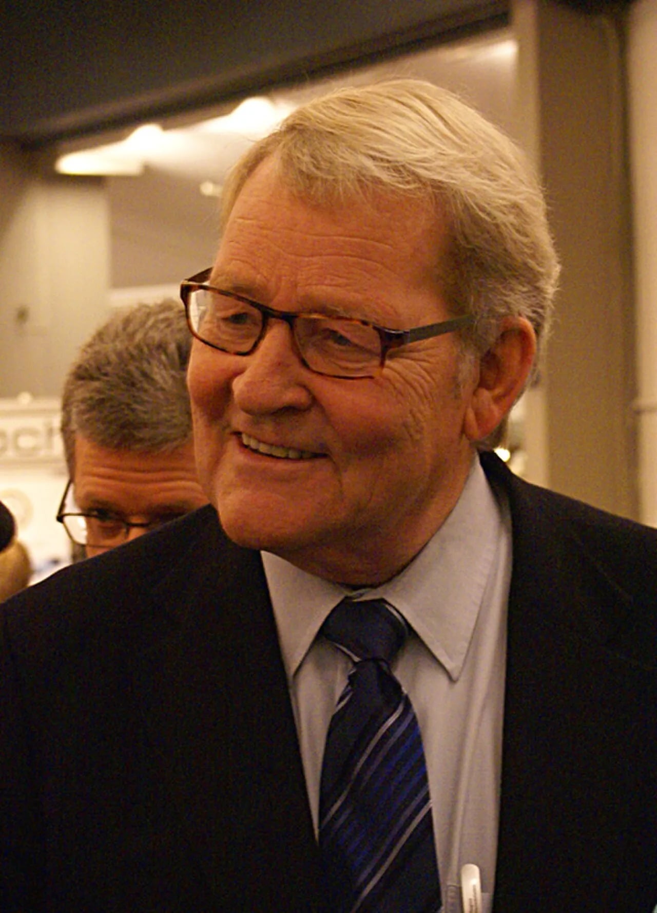 Porträt von Niels Helveg Petersen (1939–2017) – Gedenkseite