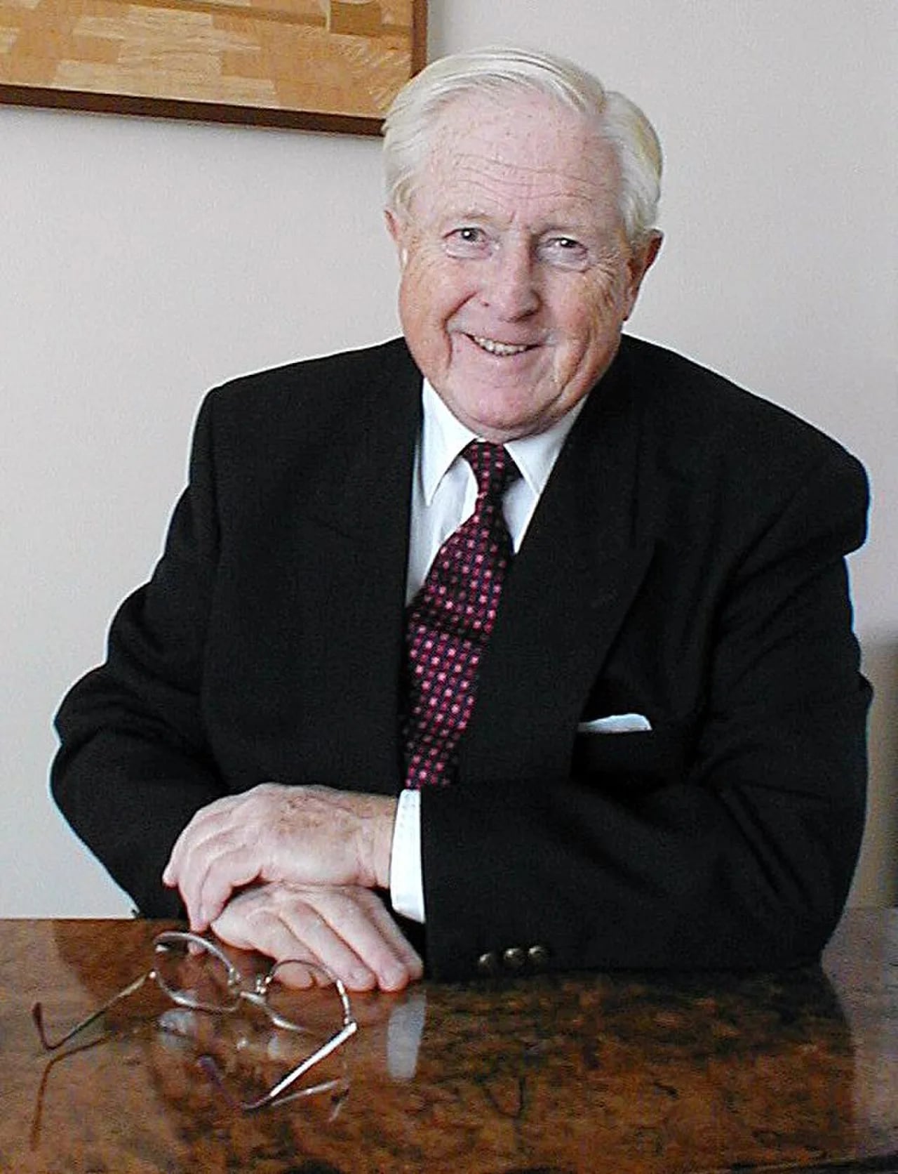 Porträt von Raymond Gosling (1926–2015) – Gedenkseite
