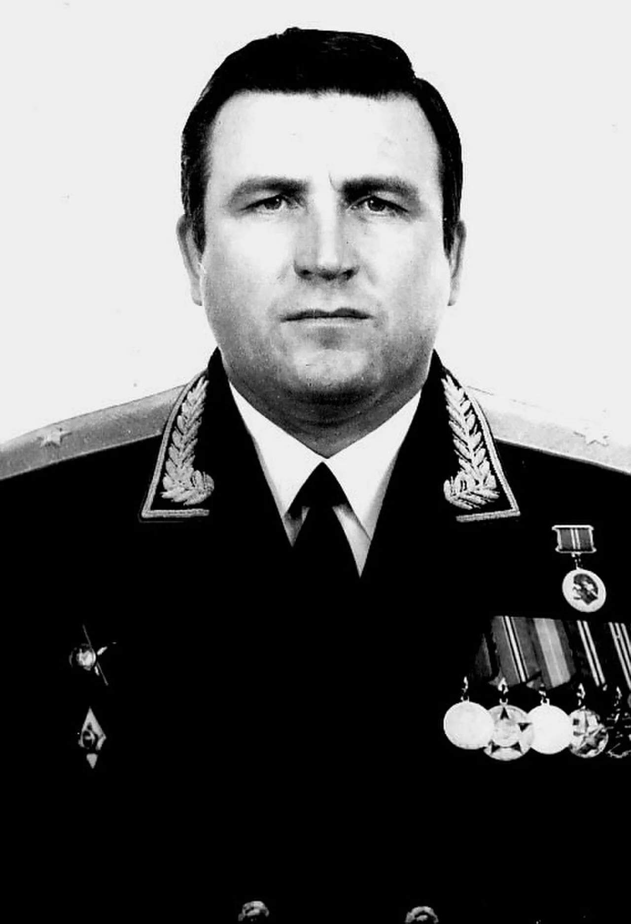 Porträt von Alexander Lobanov (1945–2006) – Gedenkseite