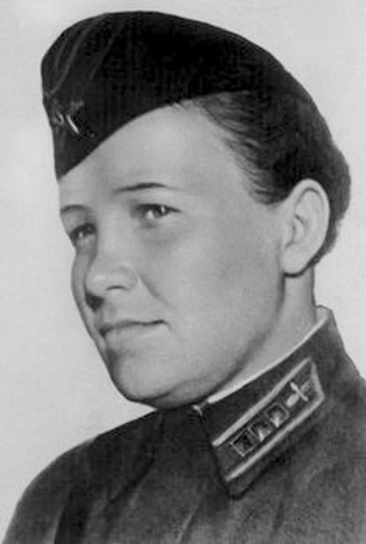 Portrait of Vera Lomako (1913–1984) – memorial page
